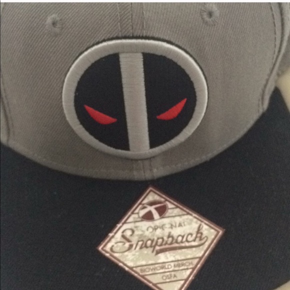 MARVEL Deadpool X Force Adjustable Snapback Hat - Picture 2 of 6